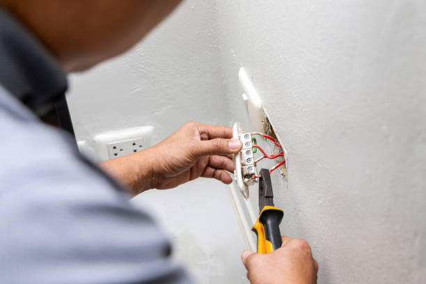 Best Electrical Troubleshooting Services  in Moonachie, NJ